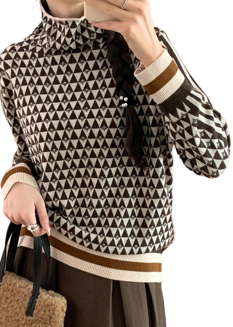 Polished Sweater with an Effortless Classic Look
