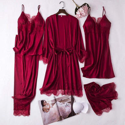 Finely Styled Garment with a Classic Vintage Look