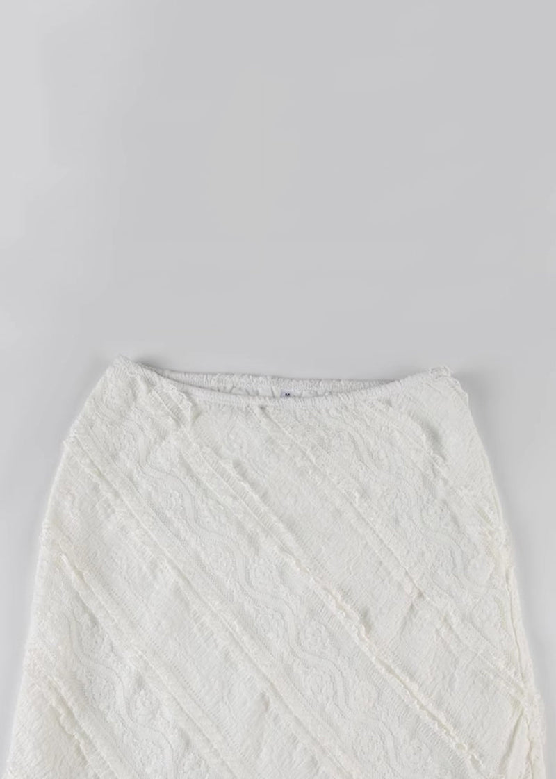 Gracefully Styled Garment for Any Occasion