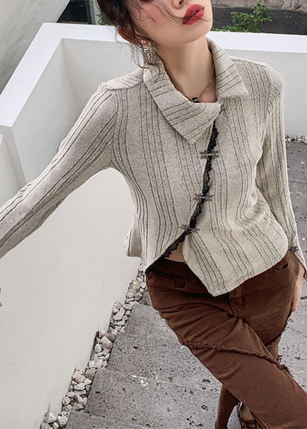 Beautifully Finished Sweater in a Timeless Design