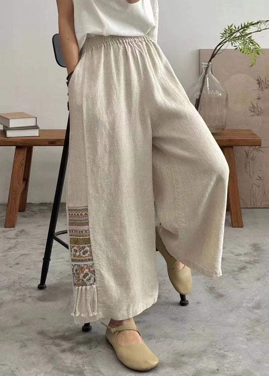 Classic Vintage Pants with a Flattering Fit