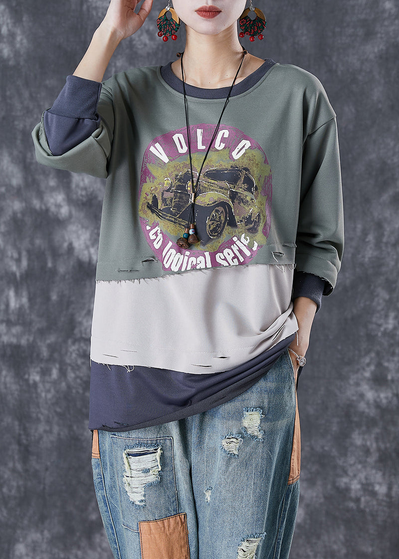 Gracefully Styled Pullover for Any Occasion