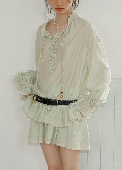 Well Tailored Shirt with a Graceful Silhouette