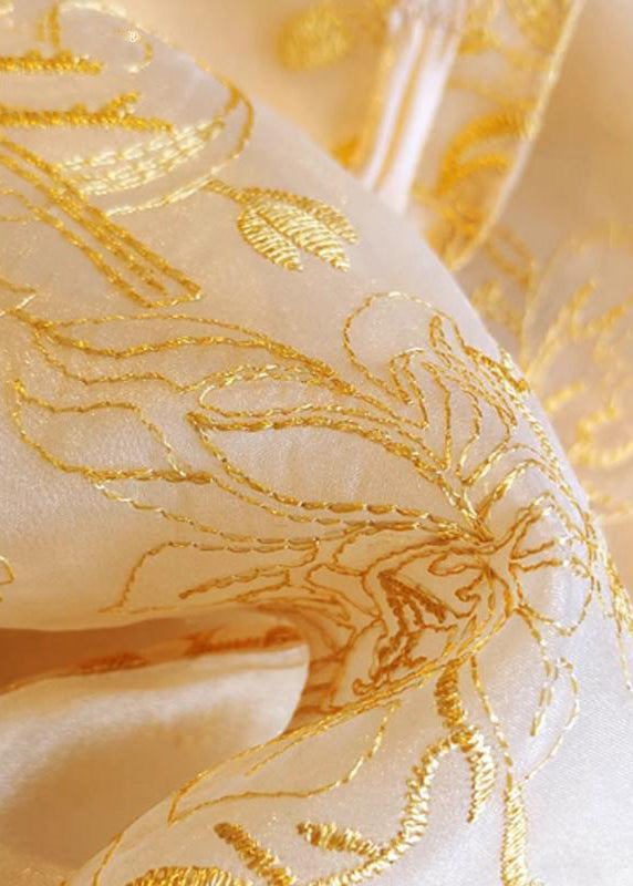 Beautifully Crafted Coat in a Classic Style