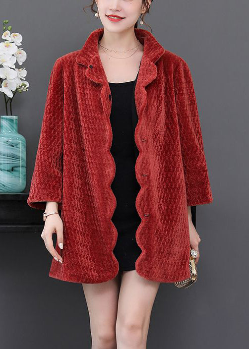 Well Tailored Jacket with a Graceful Silhouette
