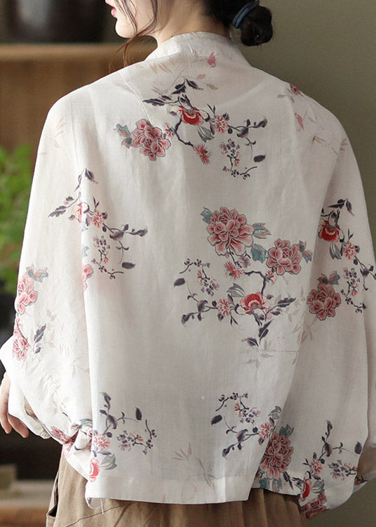 Classic Vintage Shirt with a Flattering Fit