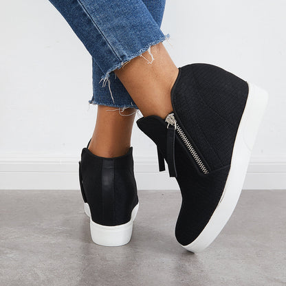 Classic Orthopedic Sneakers with Timeless Style