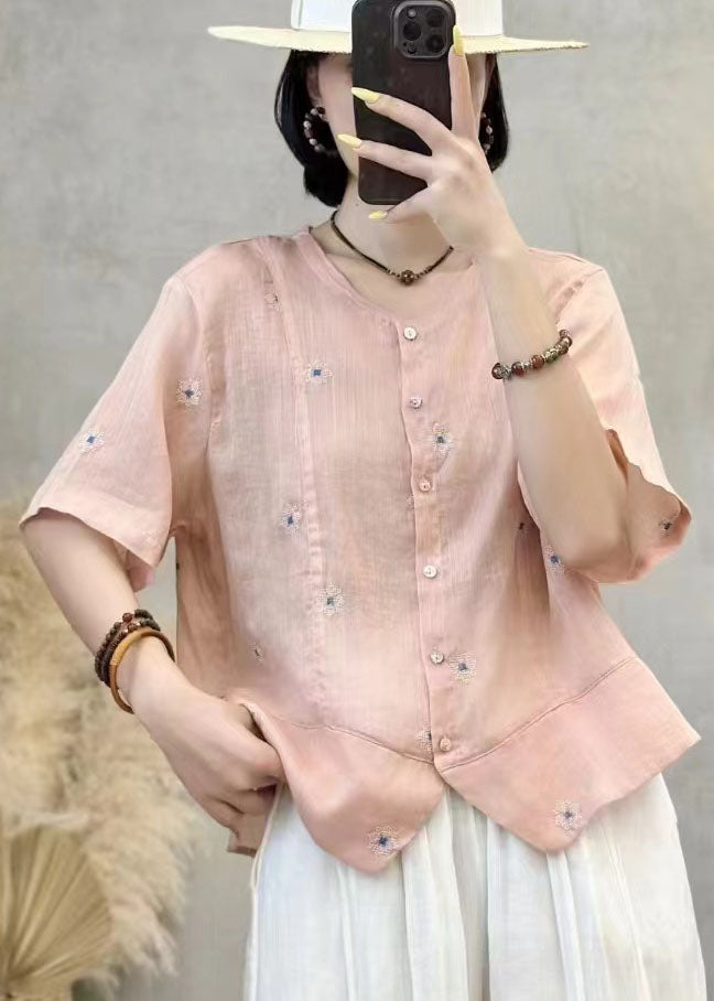 Beautifully Finished Shirt in a Timeless Design