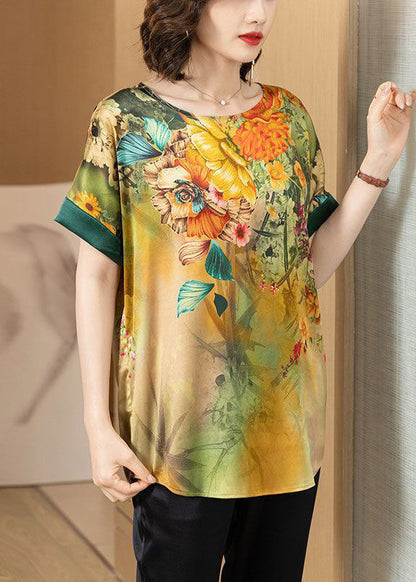 A Vintage Style Shirt with Delicate Timeless Details