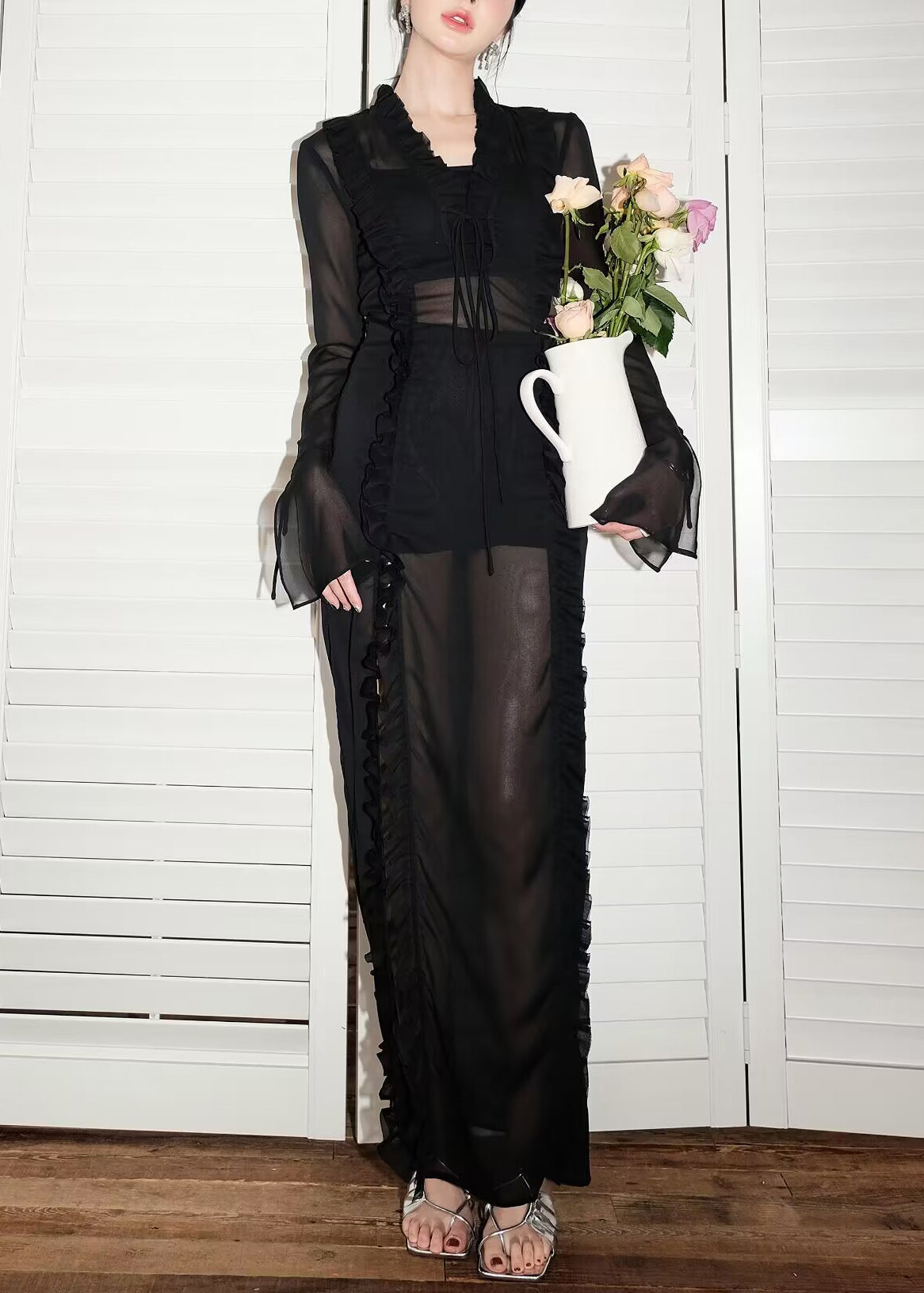 Polished Dress with an Effortless Classic Look