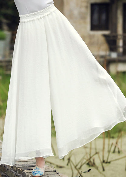 Well Tailored Pants with a Graceful Silhouette