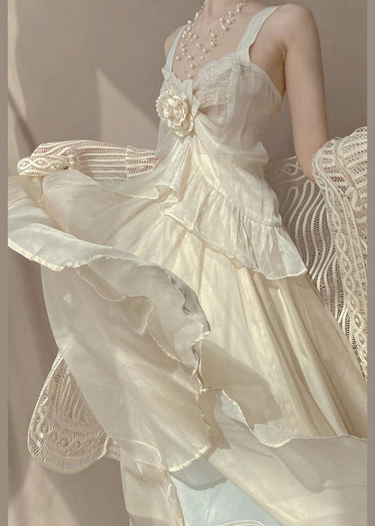 Effortlessly Elegant Garment with a Timeless Design