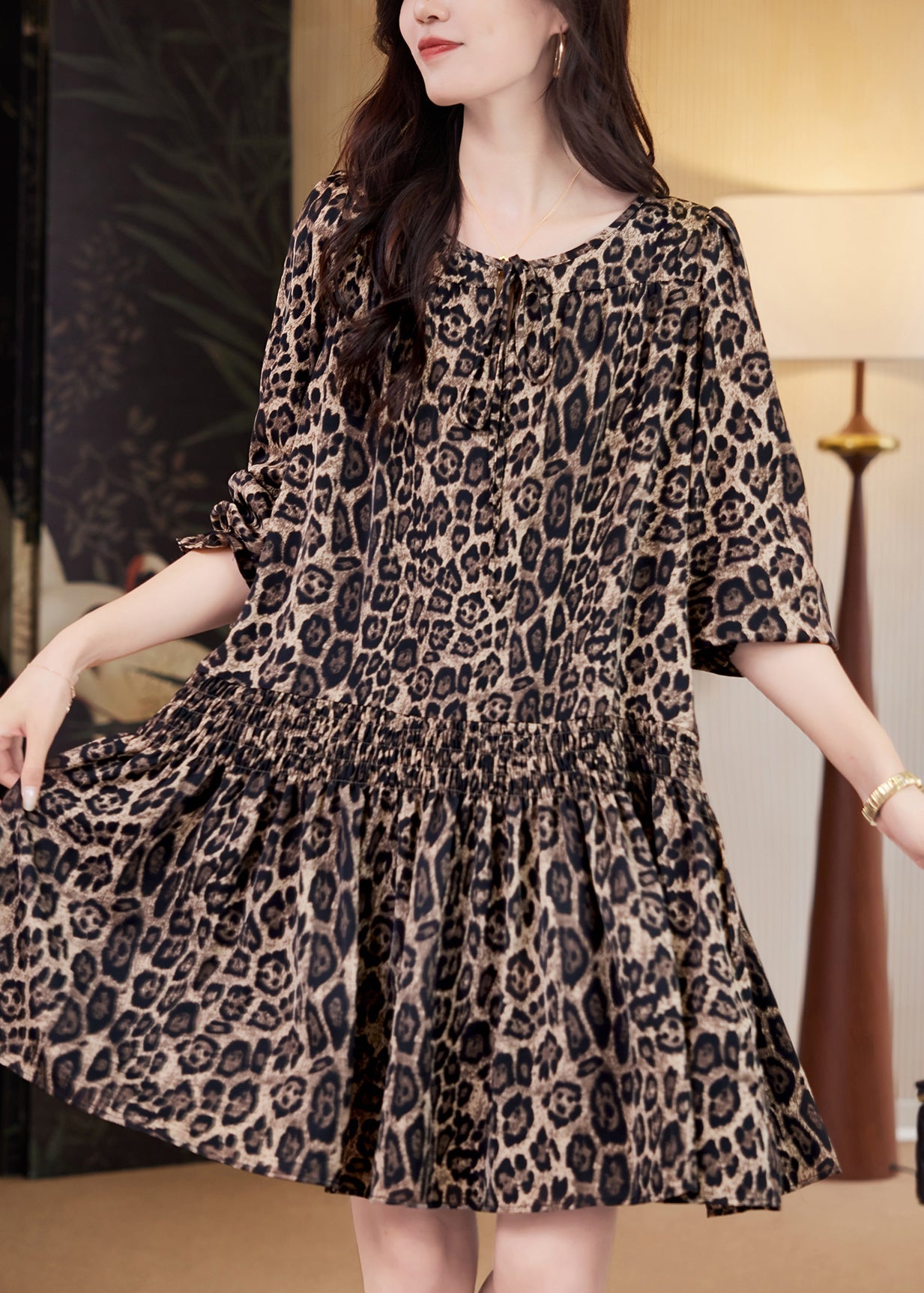 Gracefully Styled Dress for Any Occasion