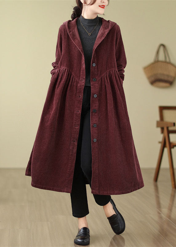 Well Tailored Coat with a Graceful Silhouette