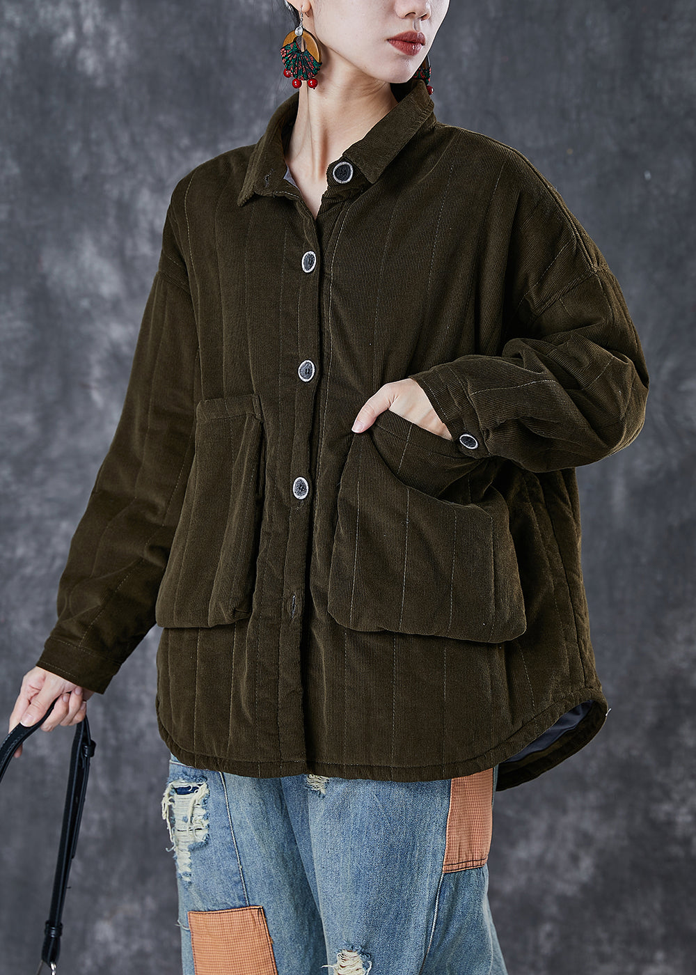 Elegantly Styled Jacket for Everyday Wear