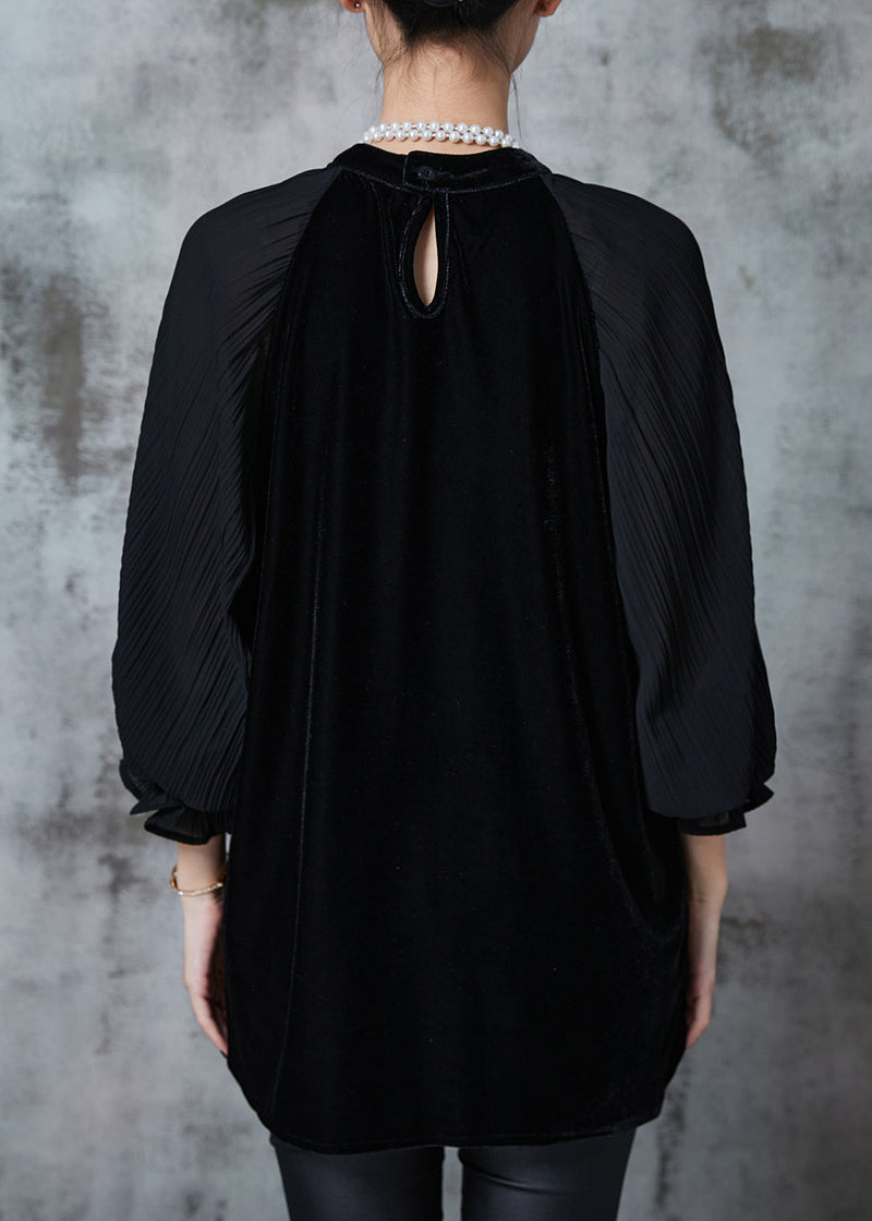 Classic Vintage Shirt with a Flattering Fit