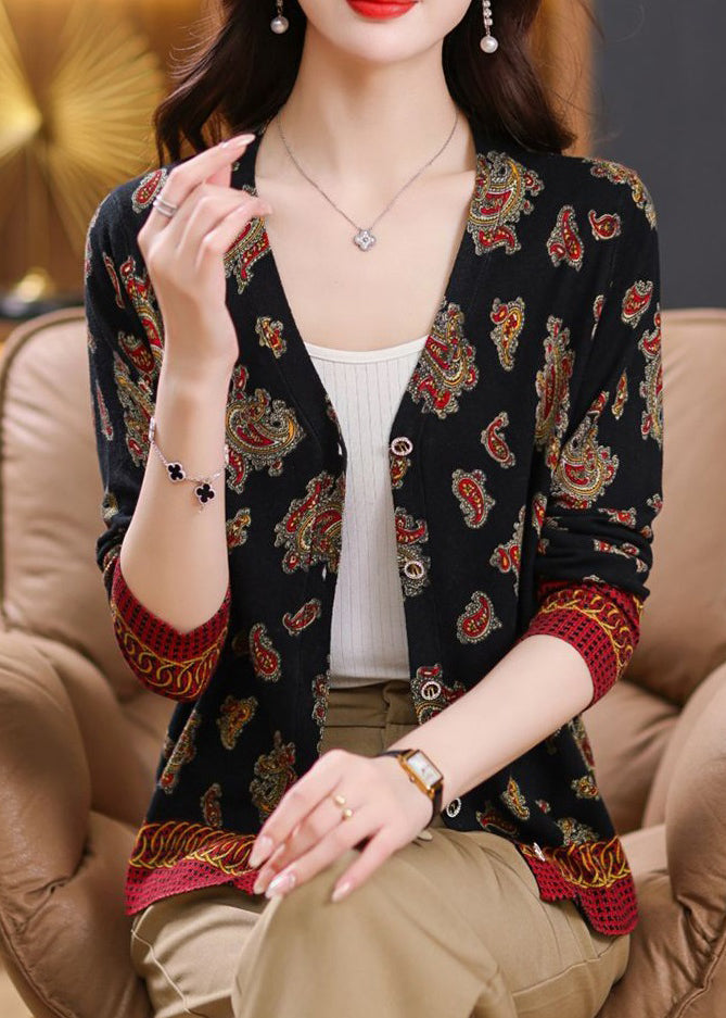 Classic Vintage Cardigan with a Flattering Fit
