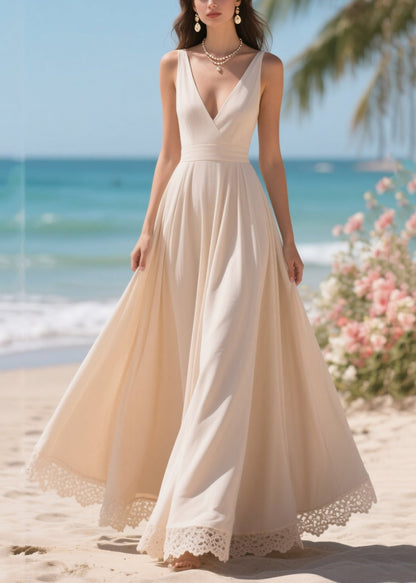 Beautifully Finished Dress in a Timeless Design