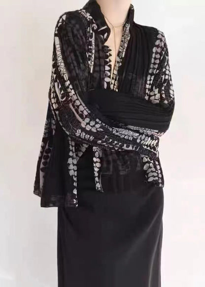 Polished Blouse with an Effortless Classic Look
