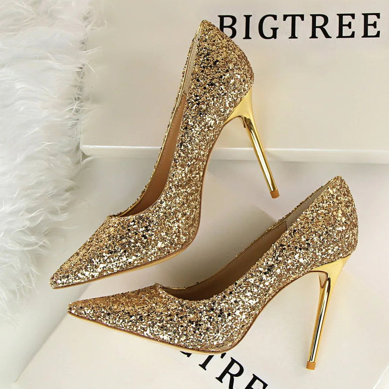 Chic Orthopedic Heels with Unique Design