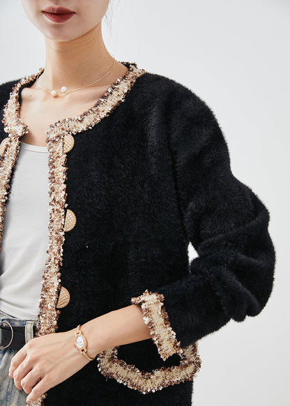 Well Tailored Coat with a Graceful Silhouette