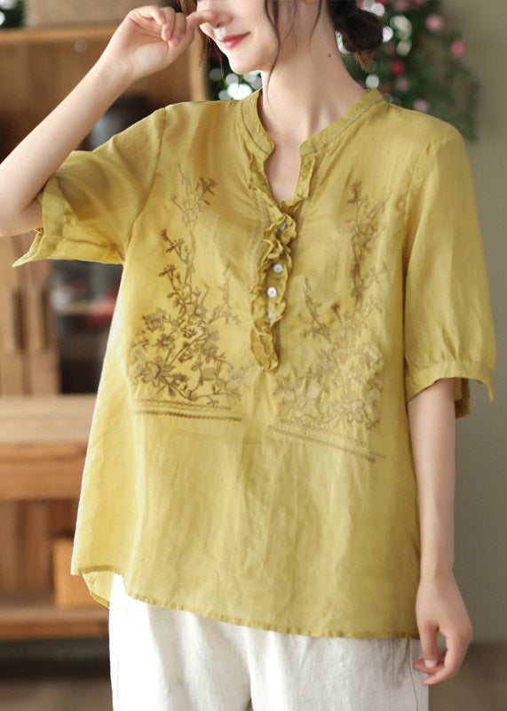 Classic Vintage Shirt with a Flattering Fit