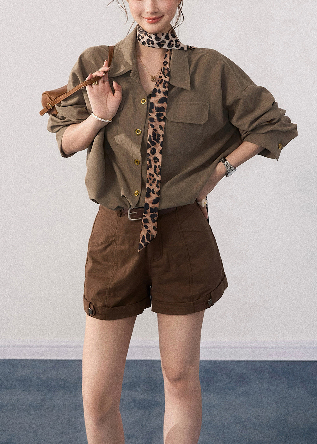 Sophisticated Blouse with a Clean Classic Look