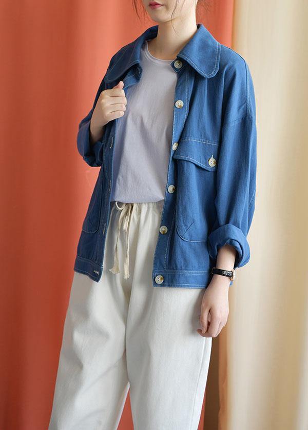Beautifully Crafted Blouse in a Classic Style