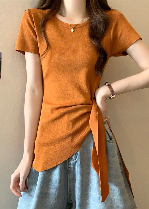Well Tailored Top with a Graceful Silhouette