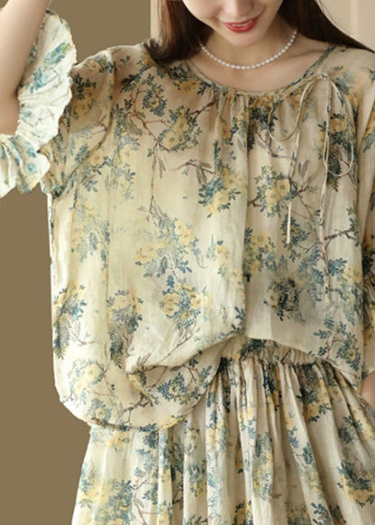 Classic Vintage Shirt with a Flattering Fit