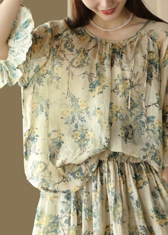 Classic Vintage Shirt with a Flattering Fit