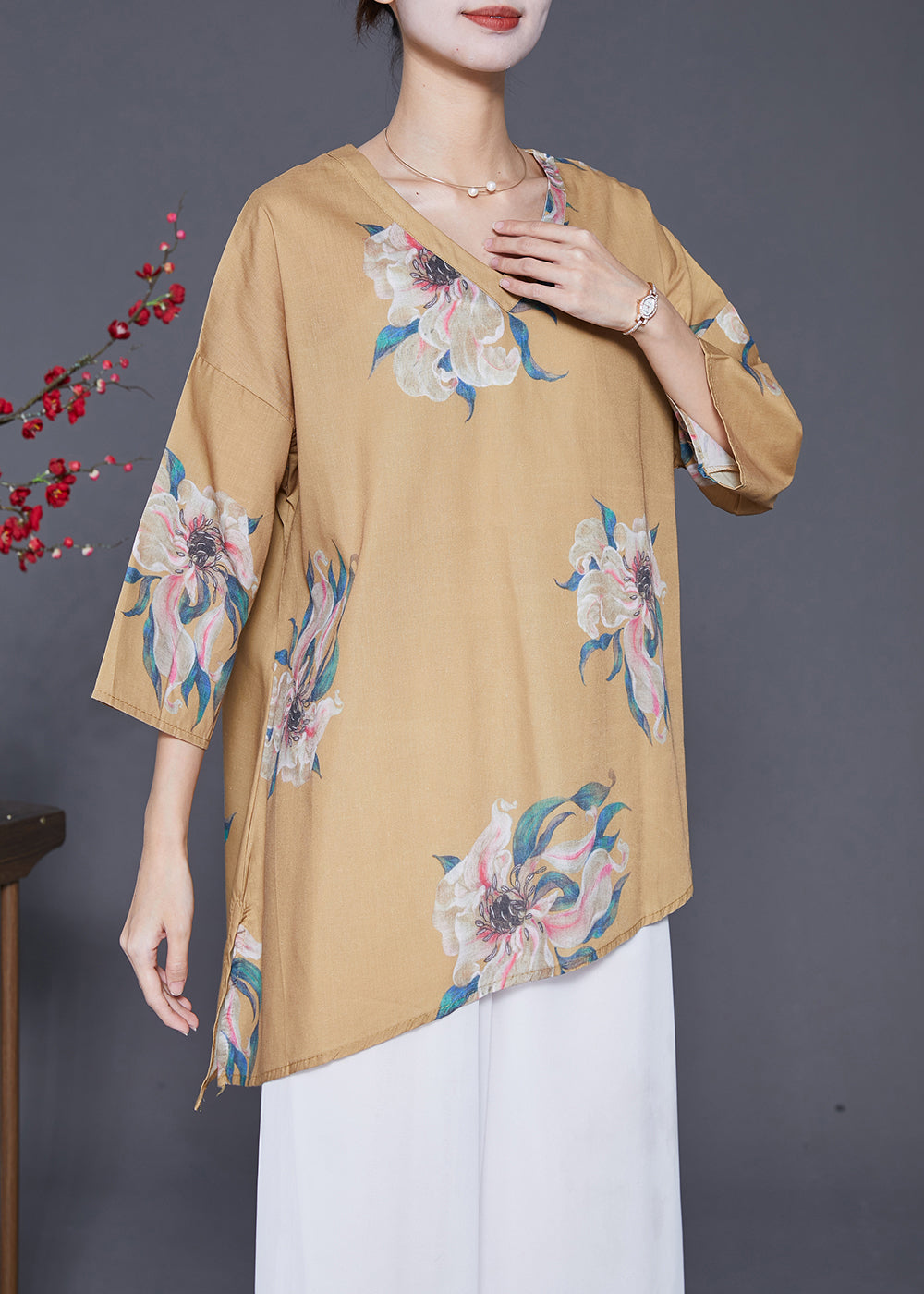 Well Tailored Shirt with a Graceful Silhouette