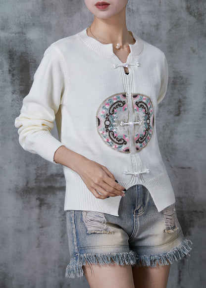 Beautifully Finished Top in a Timeless Design