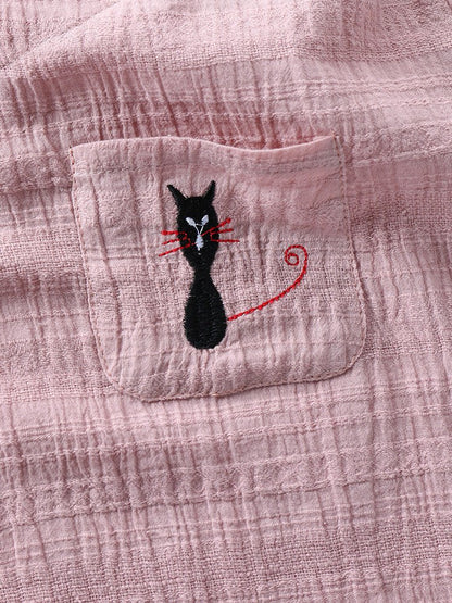Classic Vintage T-Shirt with a Flattering Fit
