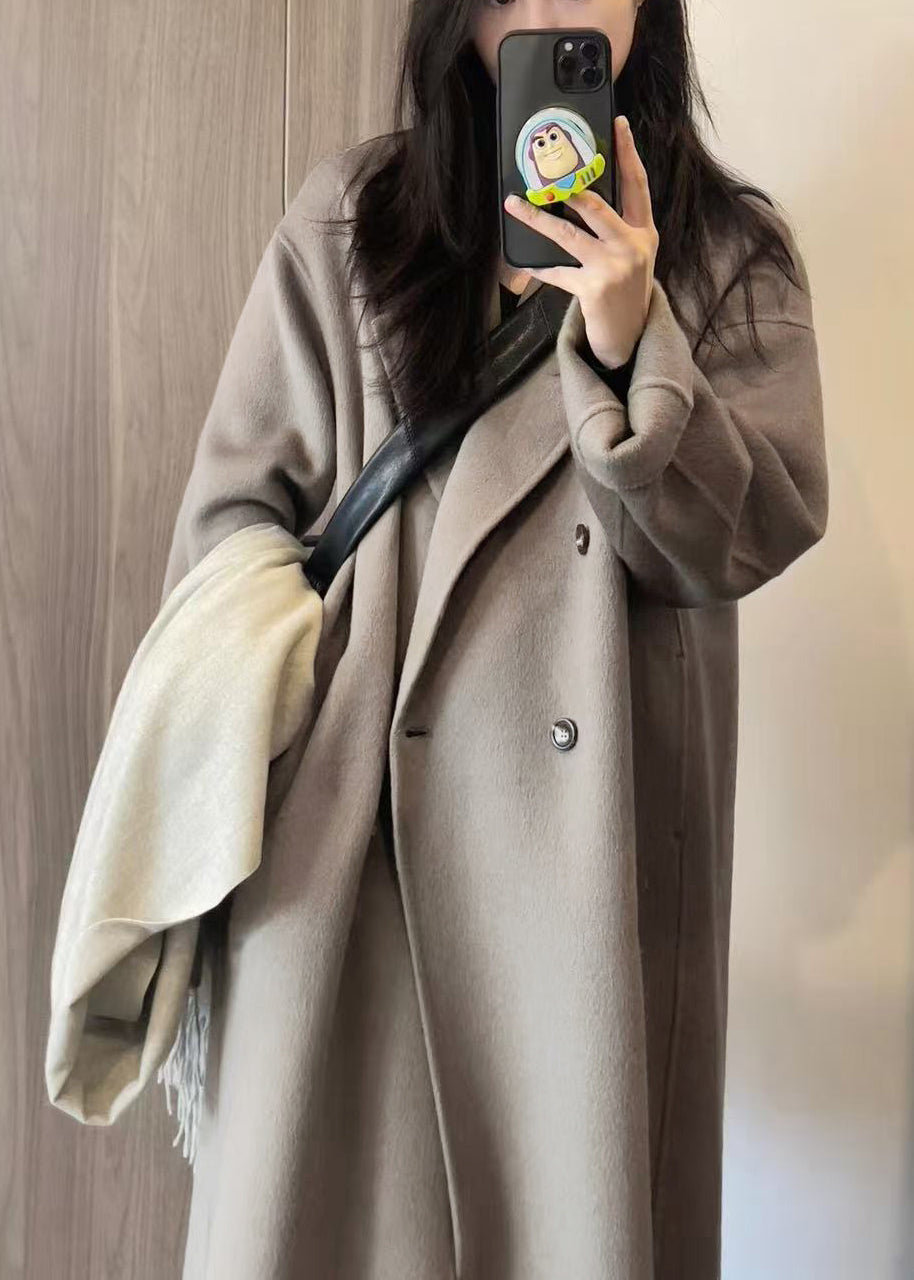 Classic Vintage & Enduringly Stylish Coat