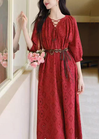 Beautifully Finished Dress in a Timeless Design