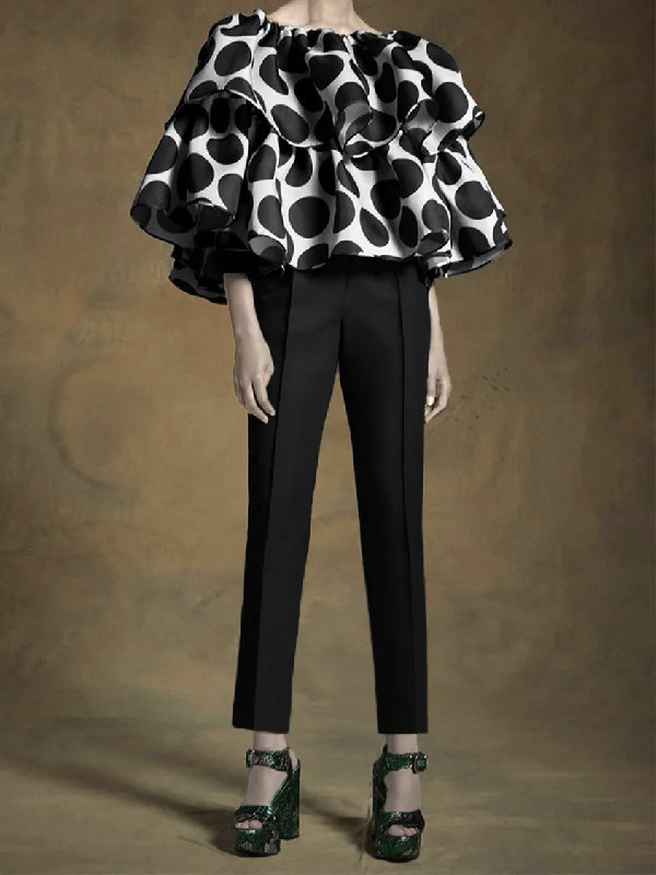Beautifully Finished Blouse in a Timeless Design