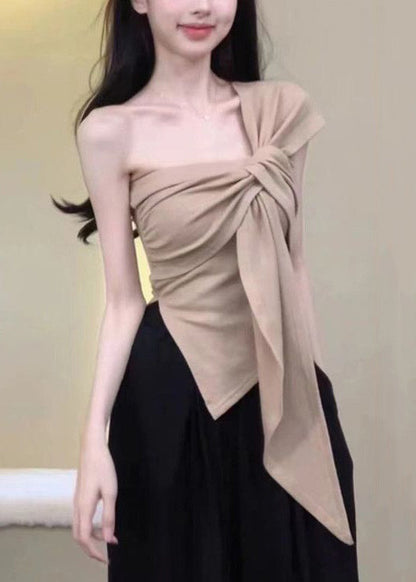 Well Tailored Shirt with a Graceful Silhouette