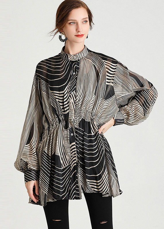 Sophisticated Blouse with a Clean Classic Look