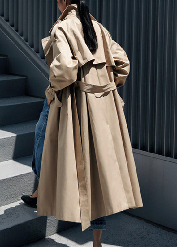 Sophisticated Coat with a Clean Classic Look