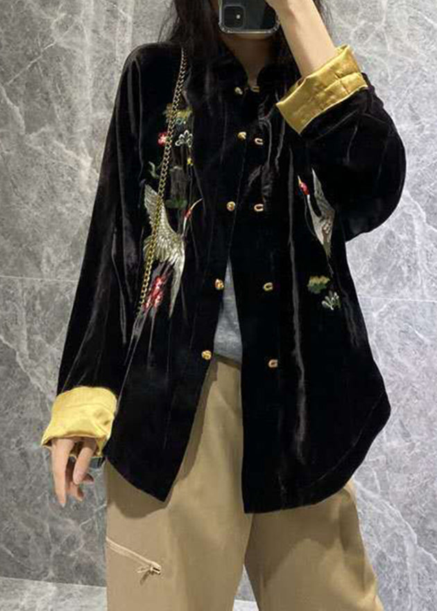 Effortlessly Elegant Coat with a Timeless Design