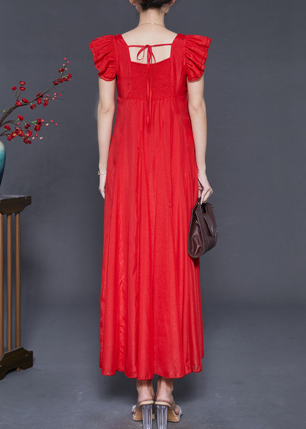 Classic Vintage Dress with a Flattering Fit
