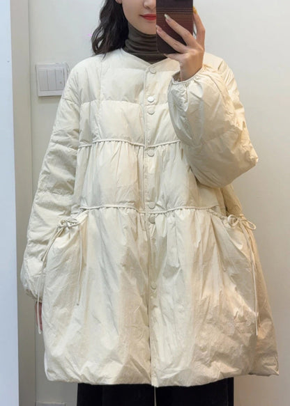 Effortlessly Elegant Coat with a Timeless Design