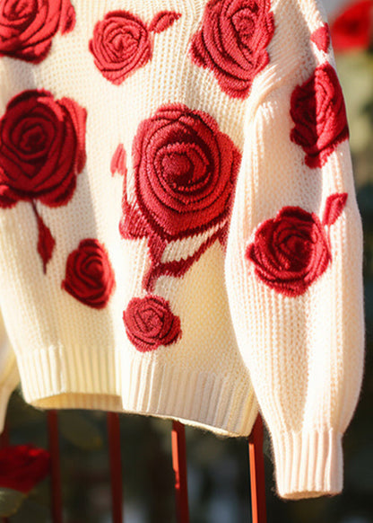 Well Tailored Sweater with a Graceful Silhouette