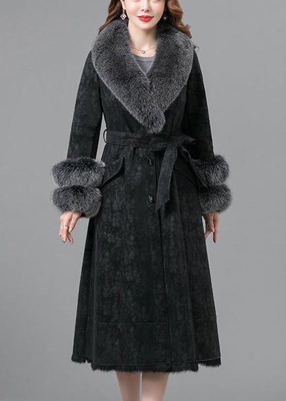 Classic Vintage & Enduringly Stylish Coat