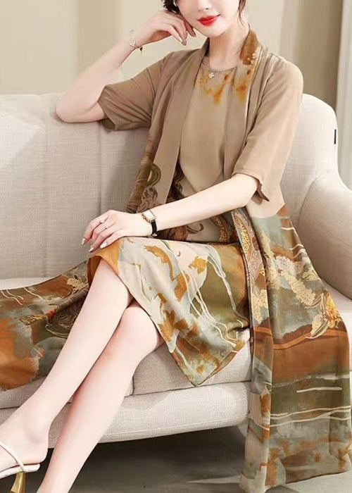 Sophisticated Dress with a Clean Classic Look