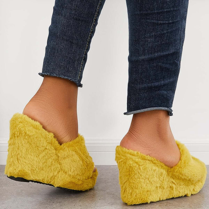 Stylish Orthopedic Slippers for Any Occasion