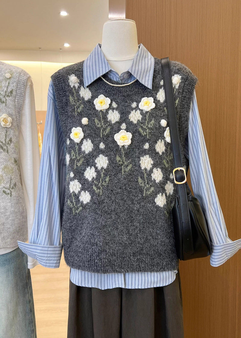 Beautifully Finished Garment in a Timeless Design