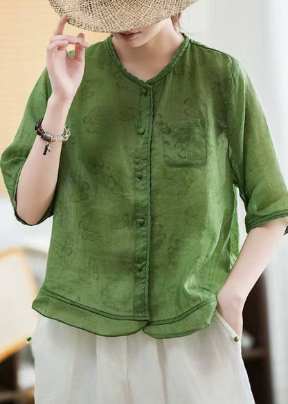 Beautifully Finished Blouse in a Timeless Design