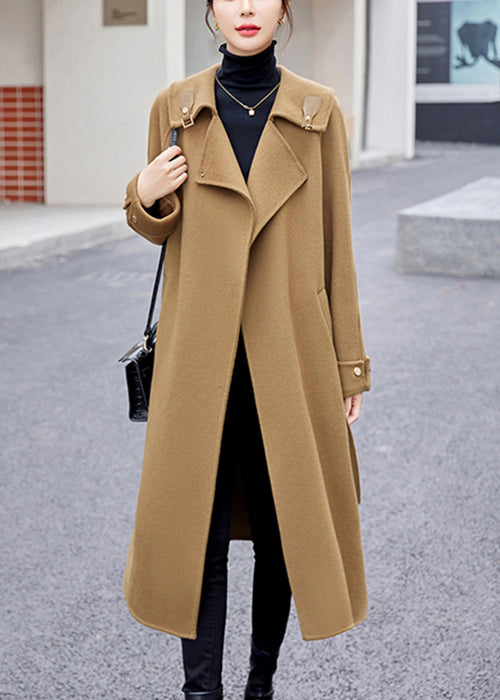 Effortlessly Elegant Coat with a Timeless Design